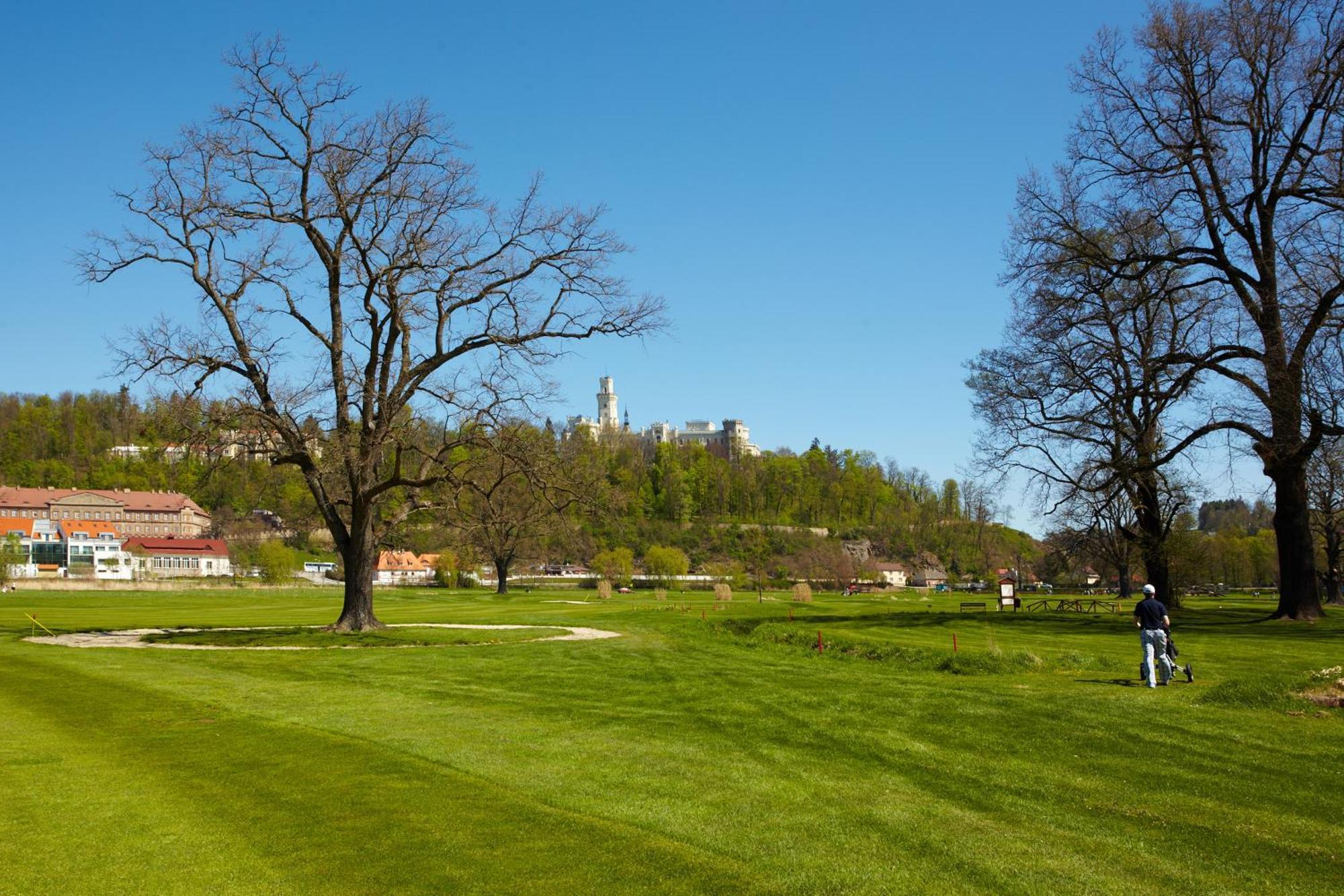 Wellness Hotel Diamant Hluboka nad Vltavou Luaran gambar