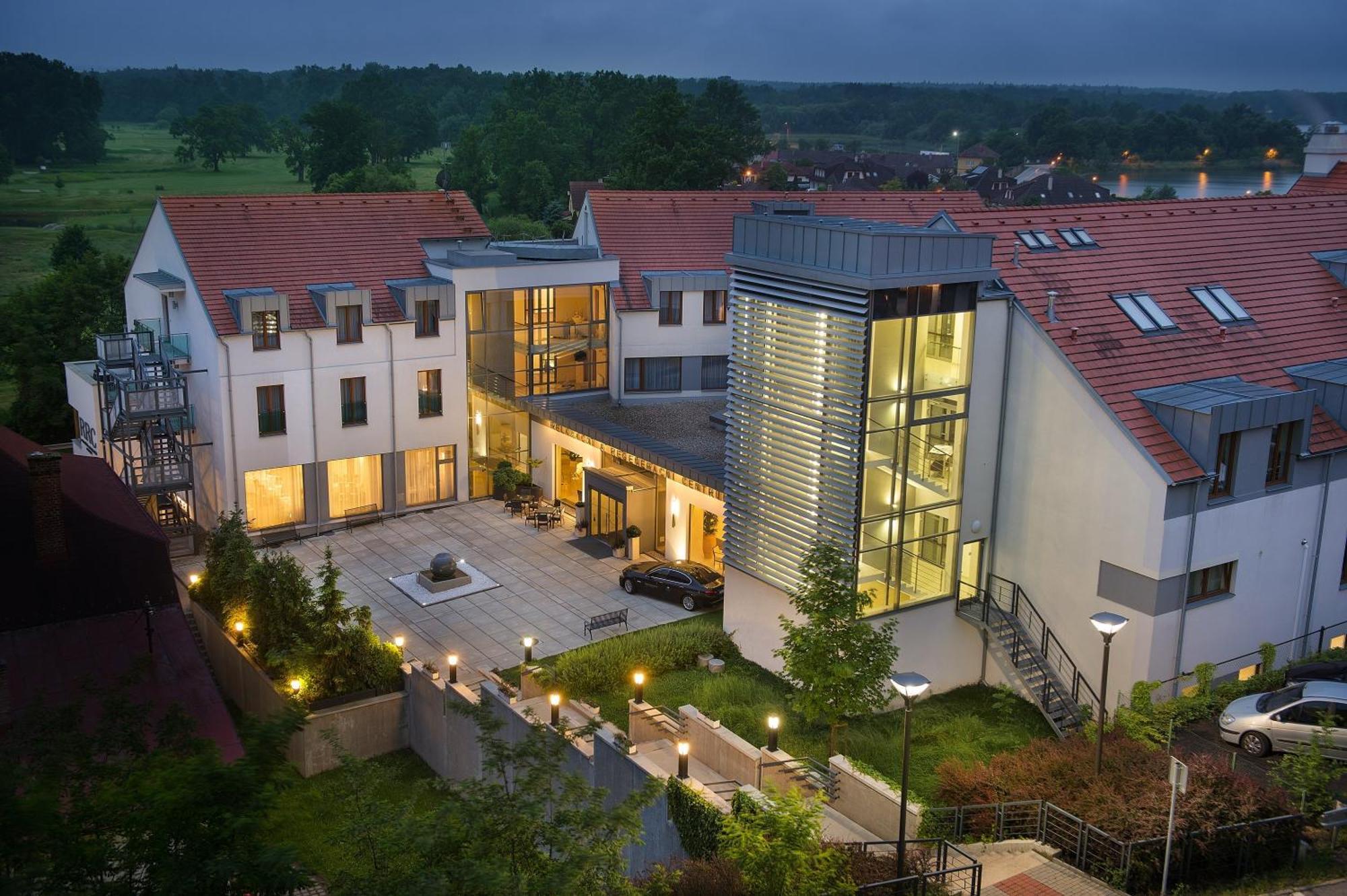 Wellness Hotel Diamant Hluboka nad Vltavou Luaran gambar